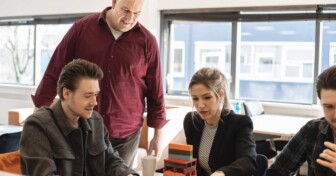 Specificeren Kapla bart